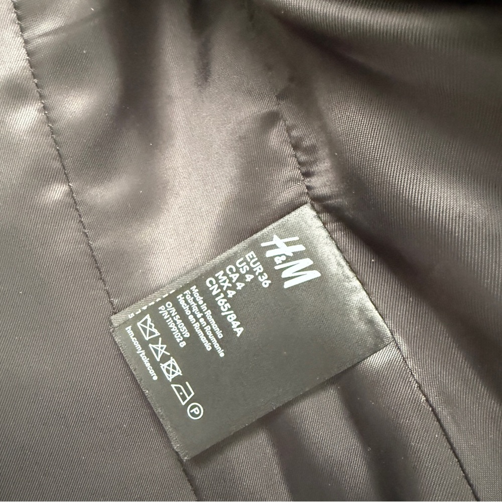 H&M STUDIO COLLECTION WOOL-BLEND PLEAT-NECKLINE JACKET - Picture 6 of 7